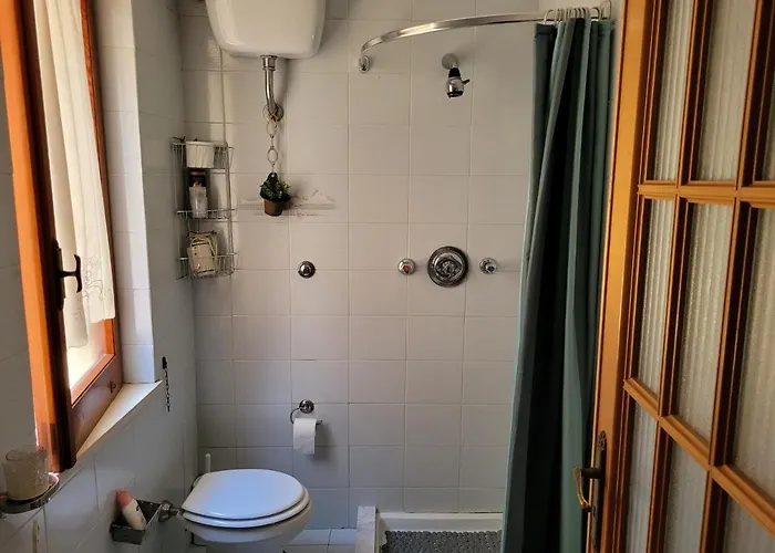 Bed and Breakfast Montemagno 3*